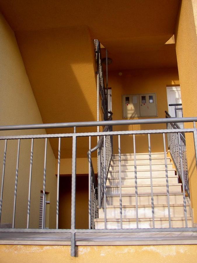 Apartments Jtv Simuni Колан Экстерьер фото
