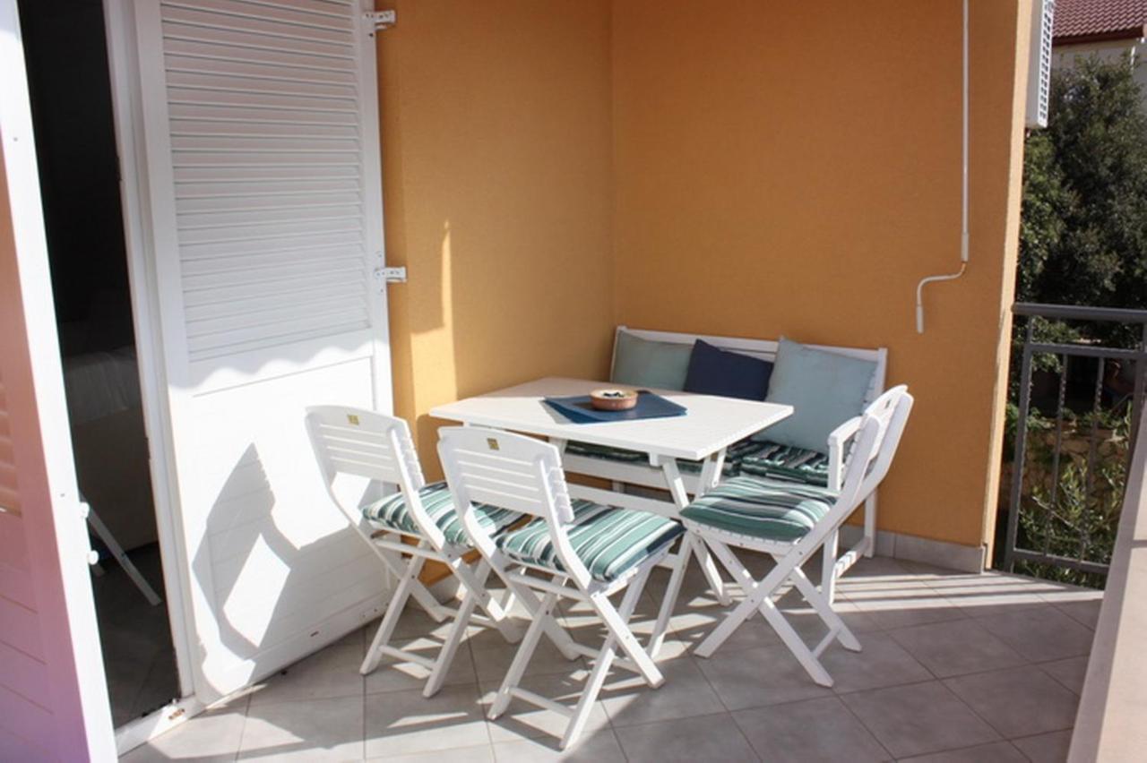 Apartments Jtv Simuni Колан Экстерьер фото